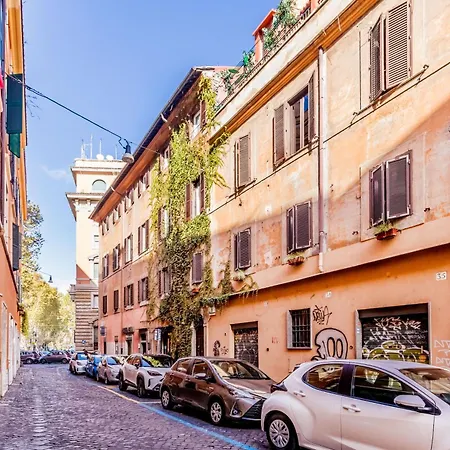 The Trastevere *